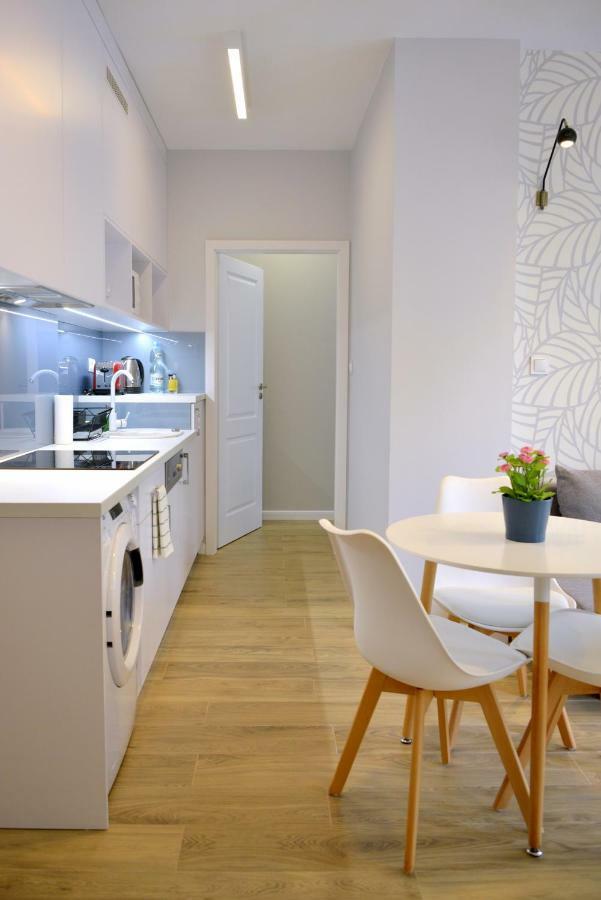 Chlodna Apartment By Your Freedom Warszawa Exteriör bild